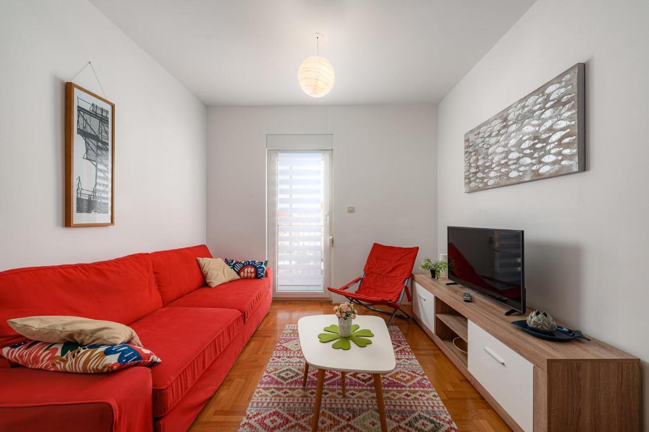 Ares 14 - Center Apartment *
