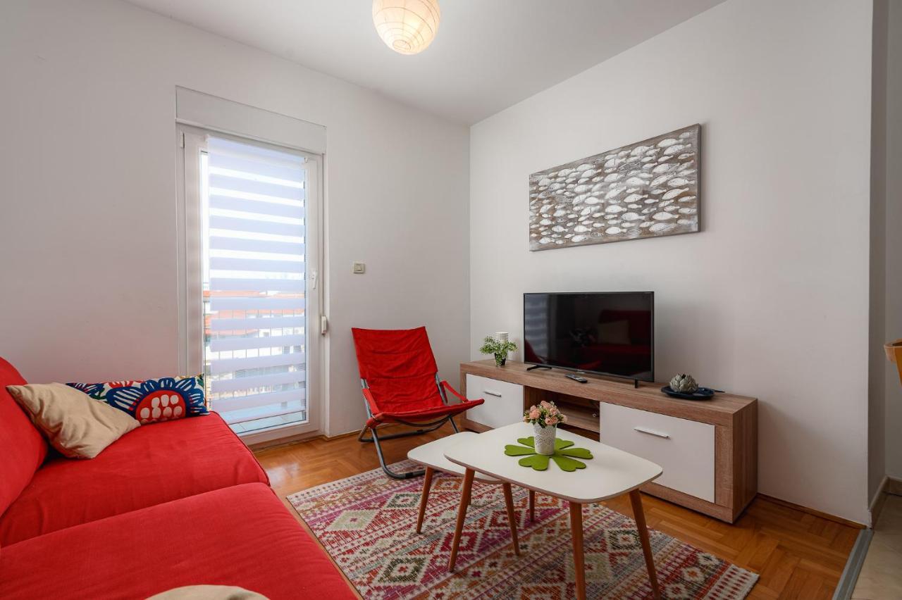 Ares 14 - Center Apartment
